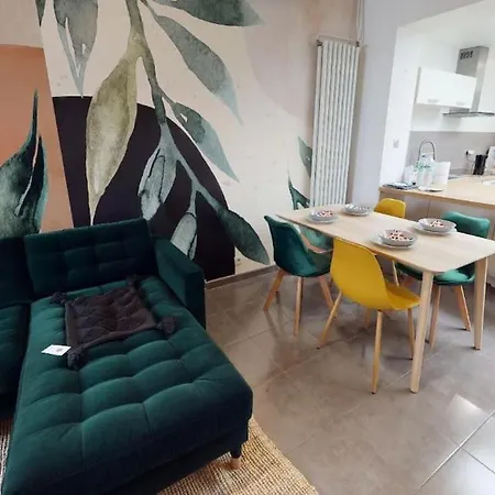 Jungle House